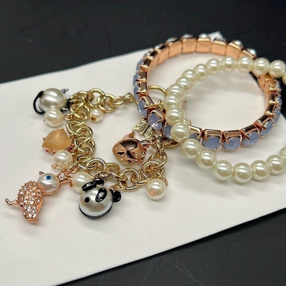Betsey Johnson Jewelry - Betsy Johnson SET! Pearl critters, mixed charm stretch bracelets